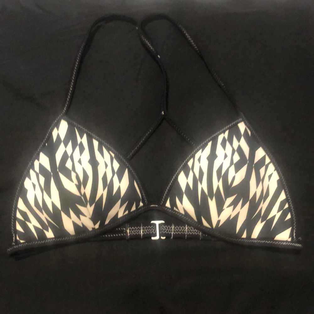 Bikini top